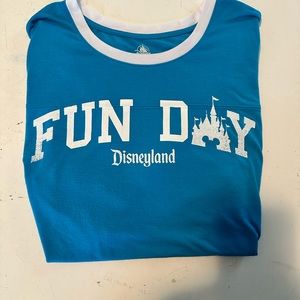 Fun day Disney Women’s XL Blue